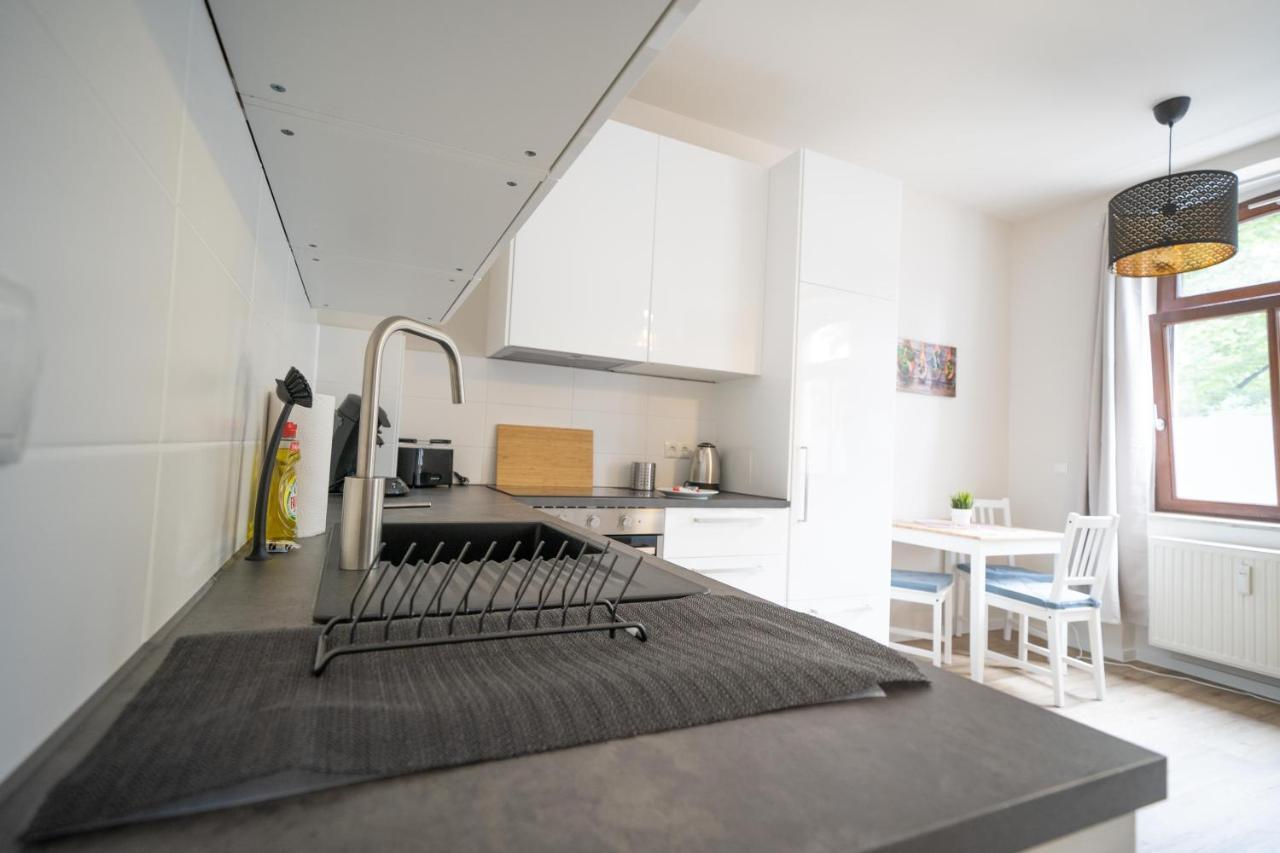 Fullhouse - Zwickau - L96 - Smarttv - Nespresso - 2 Queensize Beds Exterior photo